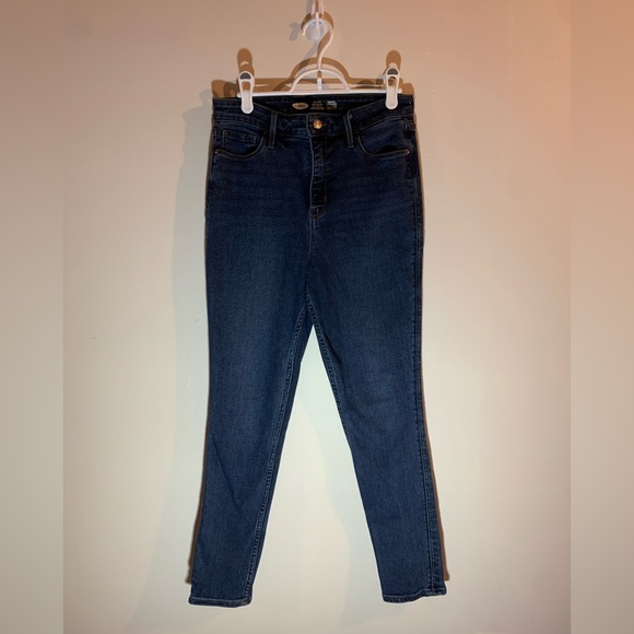Women’s Old navy jeans - Picture 1 of 4